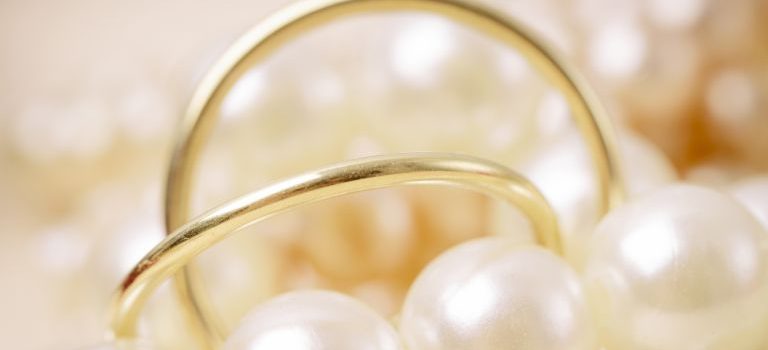 ブランド価値が生み出すリユース市場の進化と出張買取体験の新潮流